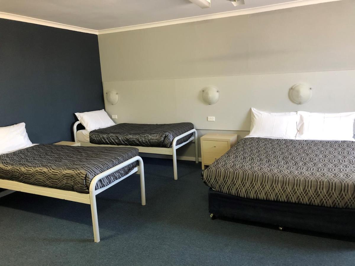 Flinders Motel Wollongong Exteriör bild